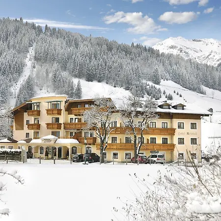 Hotel Ferienwelt Kristall 4*