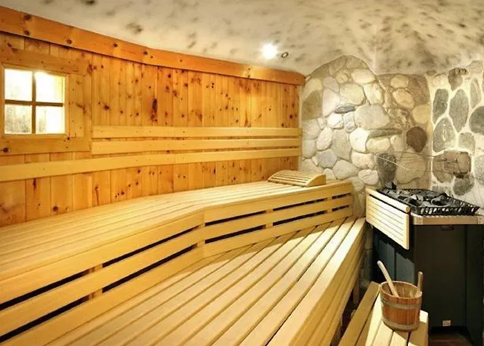 Hotel Ferienwelt Kristall 4*